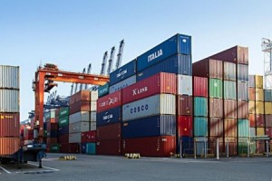 国际海运集装箱费用如何计费